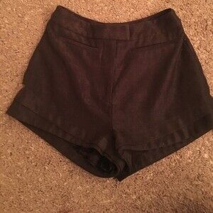 Finders Keepers High waisted shorts womens grey size 4